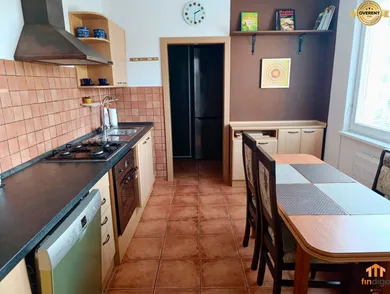 Na prenájom 3-izbový byt, 78 m², Nitra, Bajkalská