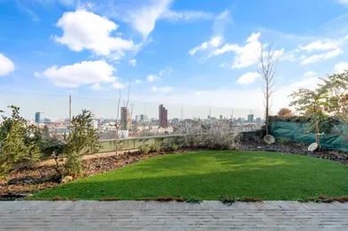 Na prenájom 5-izbový dom, 204 m², Bratislava-Nové Mesto