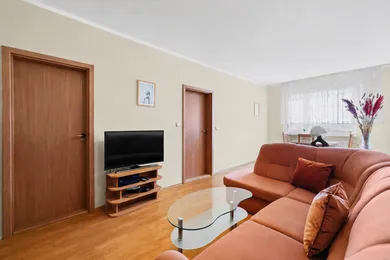 Na predaj 3-izbový byt, 69 m², Bratislava-Devínska Nová Ves