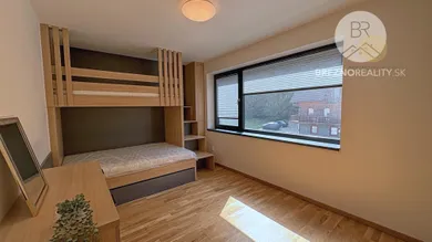 Na predaj 3-izbový byt, 111 m², Bystrá