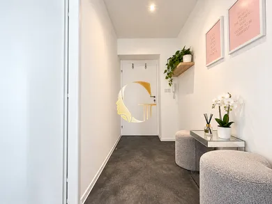 Na prenájom komerčné, 50 m², Bratislava-Ružinov, Teslova