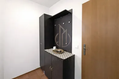 Na predaj 4-izbový byt, 88 m², Bratislava-Petržalka, Wolkrova
