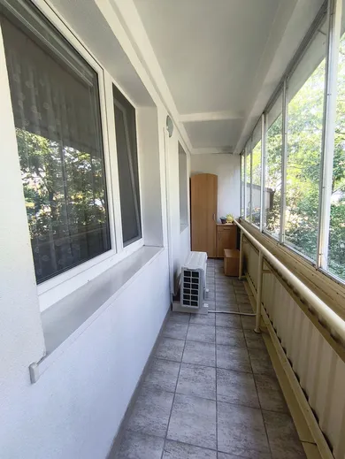 Byty na prenájom 3-izbový, Bratislava-Dúbravka · €700