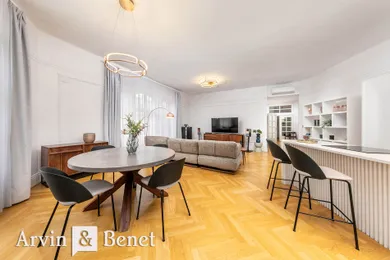 Na prenájom 2-izbový byt, 102 m², Bratislava-Staré Mesto, Kozia