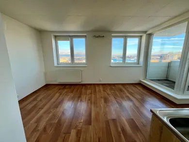 Na predaj 5-izbový byt, 227 m², Poprad, Dlhé hony