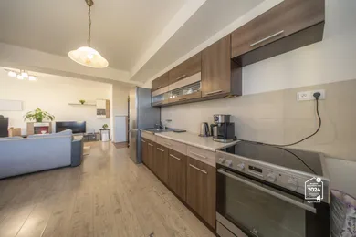 Na predaj 2-izbový byt, 46 m², Košice-Staré Mesto, Jesenná