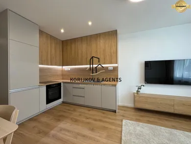 Na prenájom 3-izbový byt, 55 m², Humenné, Námestie Slobody