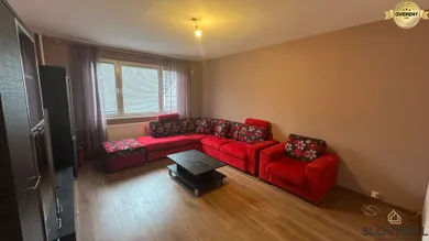 Mieszkania na sprzedaż, 3-pokojowe, Levice · €115 000