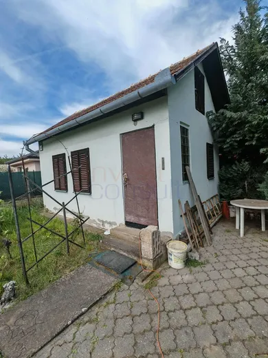 Domy rekreacyjne na sprzedaż, Levice · €42 000