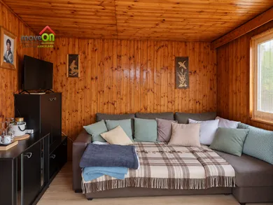 Na predaj rekreačný dom, 370 m², Levice, Mestský Majer