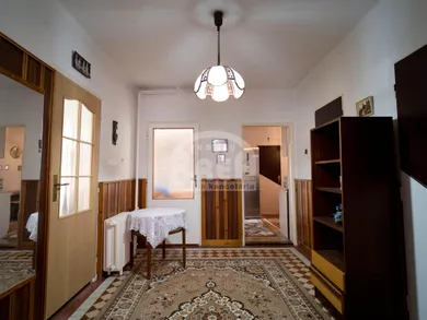 Na predaj 5-izbový dom, 190 m², Michalovce, -