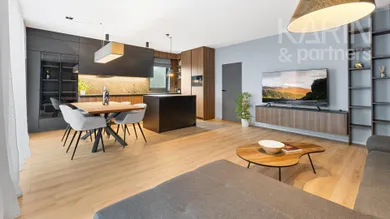 Mieszkania na wynajem, 4-pokojowe, Bratislava-Staré Mesto · €3000