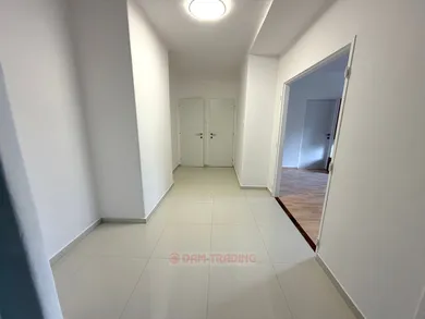 Na predaj 2-izbový byt, 63 m², Bratislava-Ružinov, Miletičova