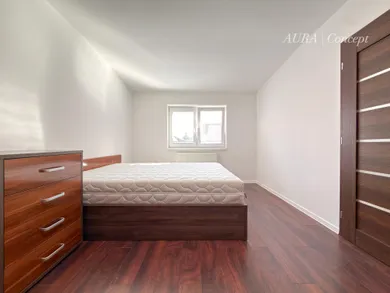 Na prenájom 2-izbový byt, 60 m², Kysucké Nové Mesto