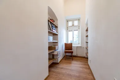 Na prenájom 4-izbový byt, 81 m², Košice-Staré Mesto, Hlavná