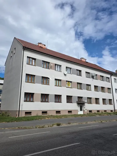 Na prenájom 2-izbový byt, 52 m², Banská Bystrica, Partizánska cesta