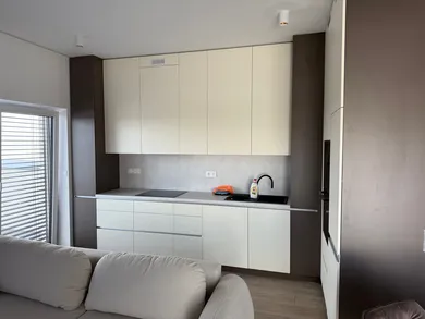 Na predaj 2-izbový byt, 142 m², Bratislava-Podunajské Biskupice