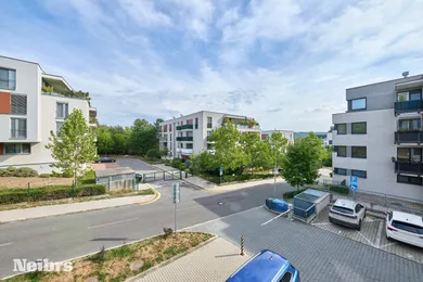 Na predaj 2-izbový byt, 53 m², Bratislava-Dúbravka, Martina Granca