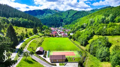 Na predaj pozemok, 981 m², Baláže