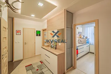 Byty na predaj 3-izbový, Nové Mesto nad Váhom · €143 990