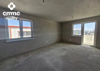 Na predaj 3-izbový byt, 63 m², Trstice