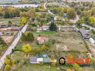 Na predaj pozemok, 741 m², Sebedražie