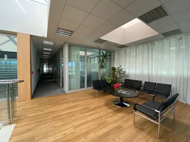 Na prenájom komerčné, 30 m², Košice-Juh, Pri prachárni