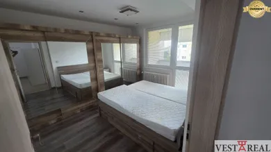 Na prenájom 3-izbový byt, 63 m², Galanta, Revolučná Štvrť