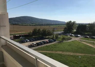 Na prenájom 1-izbový byt, 30 m², Bratislava-Devínska Nová Ves