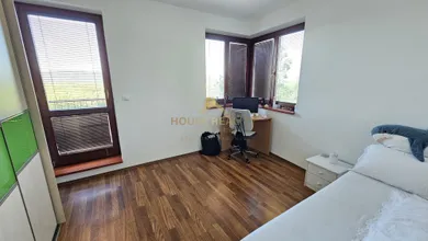 Na prenájom 7-izbový dom, 240 m², Bratislava-Karlova Ves