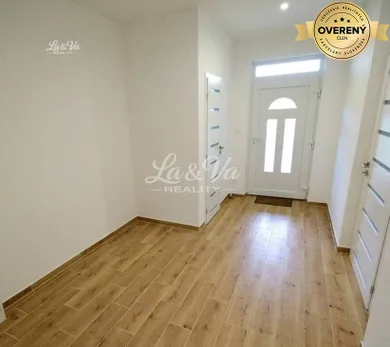 Na predaj 4-izbový dom, 175 m², Nitra, Kynek