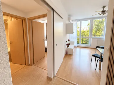 Na predaj 2-izbový byt, 35 m², Bratislava-Podunajské Biskupice