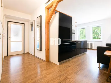 Na predaj 2-izbový byt, 60 m², Nitra