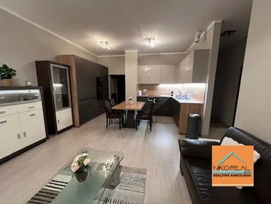 Mieszkania na wynajem, 4-pokojowe, Bratislava-Ružinov · €1350