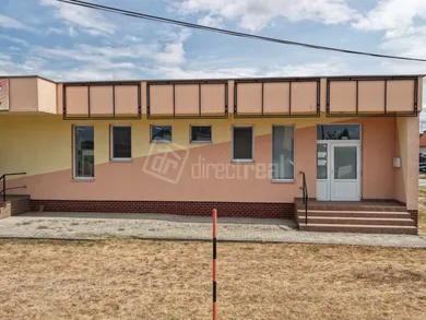 Na prenájom komerčné, 120 m², Povoda