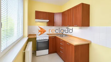 Na predaj 1-izbový byt, 38 m², Košice-Západ, Petzvalova
