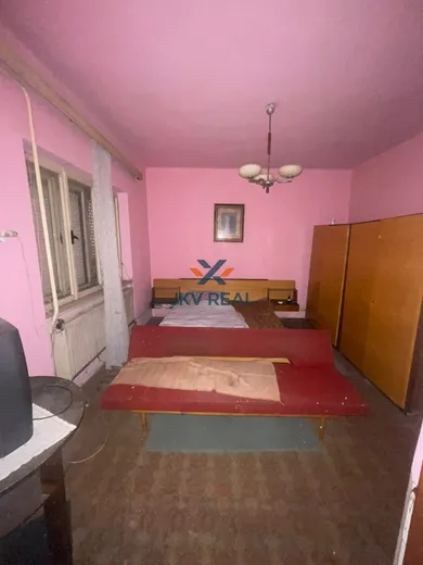Na predaj dom, 150 m², Farná
