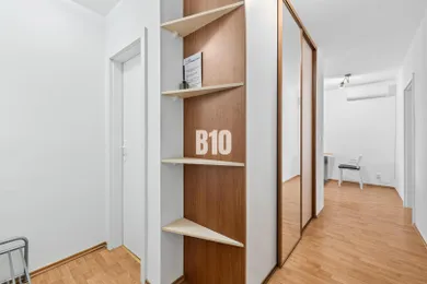Na predaj 2-izbový byt, 52 m², Bratislava-Ružinov, Kvetná