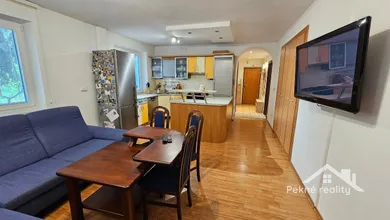 Mieszkania na sprzedaż, 3-pokojowe, Zvolen · €180 000