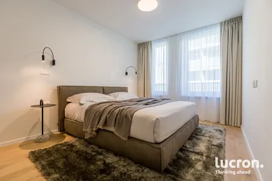 Na prenájom 3-izbový byt, 77 m², Bratislava-Staré Mesto, Floriánska
