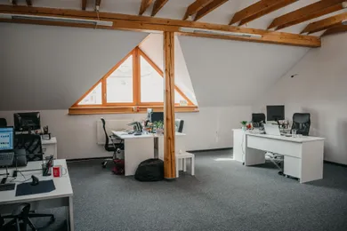 Na prenájom komerčné, 61 m², Košice-Staré Mesto, Hradbová