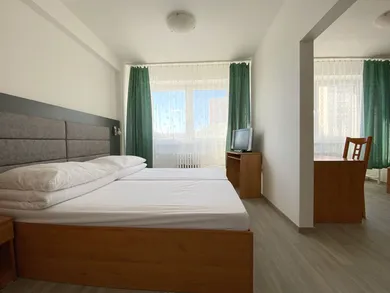 Byty na prenájom 1-izbový, Bratislava-Rača · €650