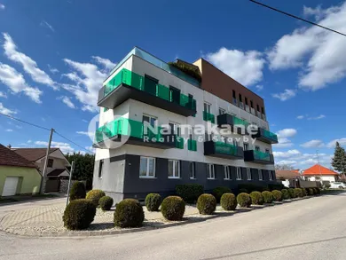 Byty na prenájom 3-izbový, Nové Zámky · €1 080
