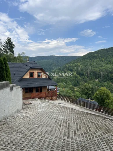 Na predaj dom, 122 m², Špania Dolina