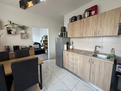 Na predaj 3-izbový byt, 66 m², Levice, Kyjevská
