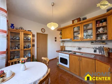 Na predaj 3-izbový byt, 73 m², Komárno
