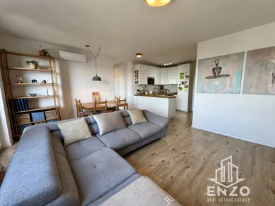 Na prenájom 3-izbový byt, 81 m², Bratislava-Ružinov, Hraničná