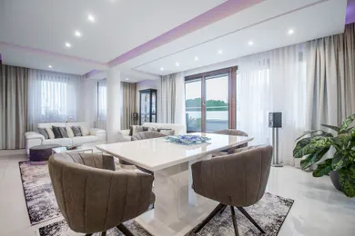 Na prenájom 4-izbový byt, 134 m², Bratislava-Devín, Dlhé diely III.