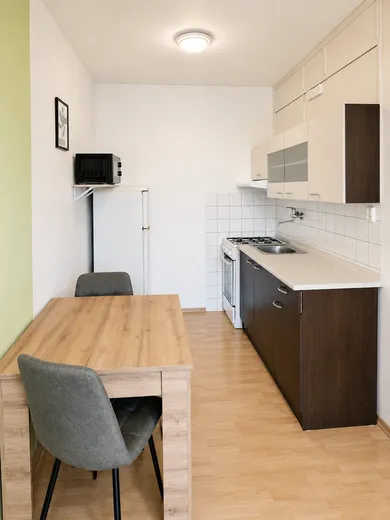 Na prenájom byt v Košice-Nad jazerom · €650 · Pôvodný stav