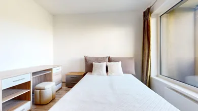 Na prenájom 2-izbový byt, 56 m², Bratislava-Lamač, Hany Ponickej
